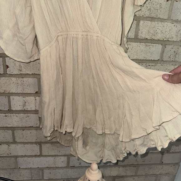 FREE PEOPLE NEREA ROMPER SHORT FLOWY JUMPSUIT Summer Khaki/Beige Size XS - Picture 4 of 15